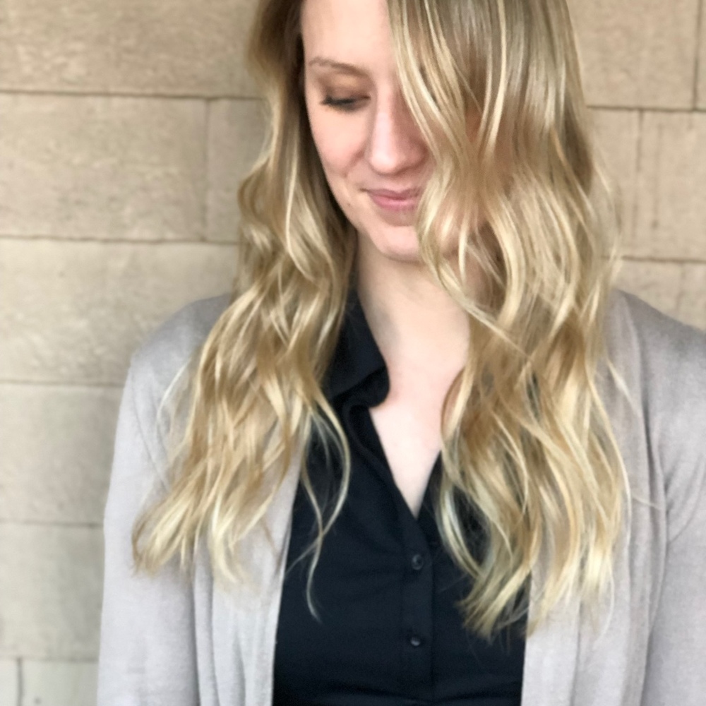 Meet your Posher, Stephanie